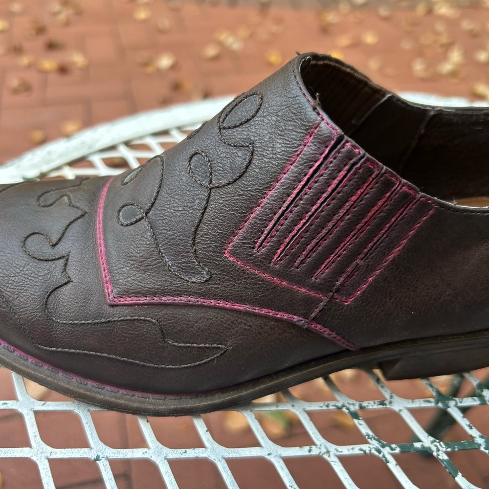 air Madeline Boots - Picture 2 of 7